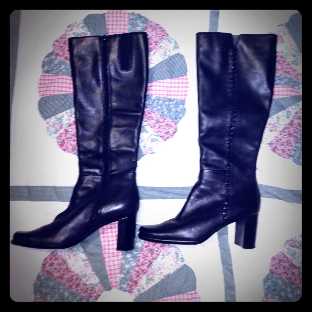 $⬇️ 🖤 Worthington Knee High Boots Size 6M 🖤